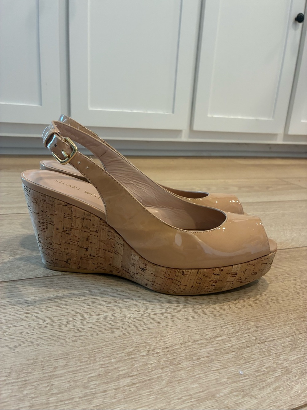 Stuart Weitzman Women’s Jean Patent Leather Sandals Wedge Slingback Size 10.5